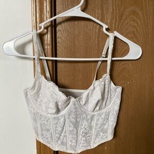 Elegant White Lace Bustier